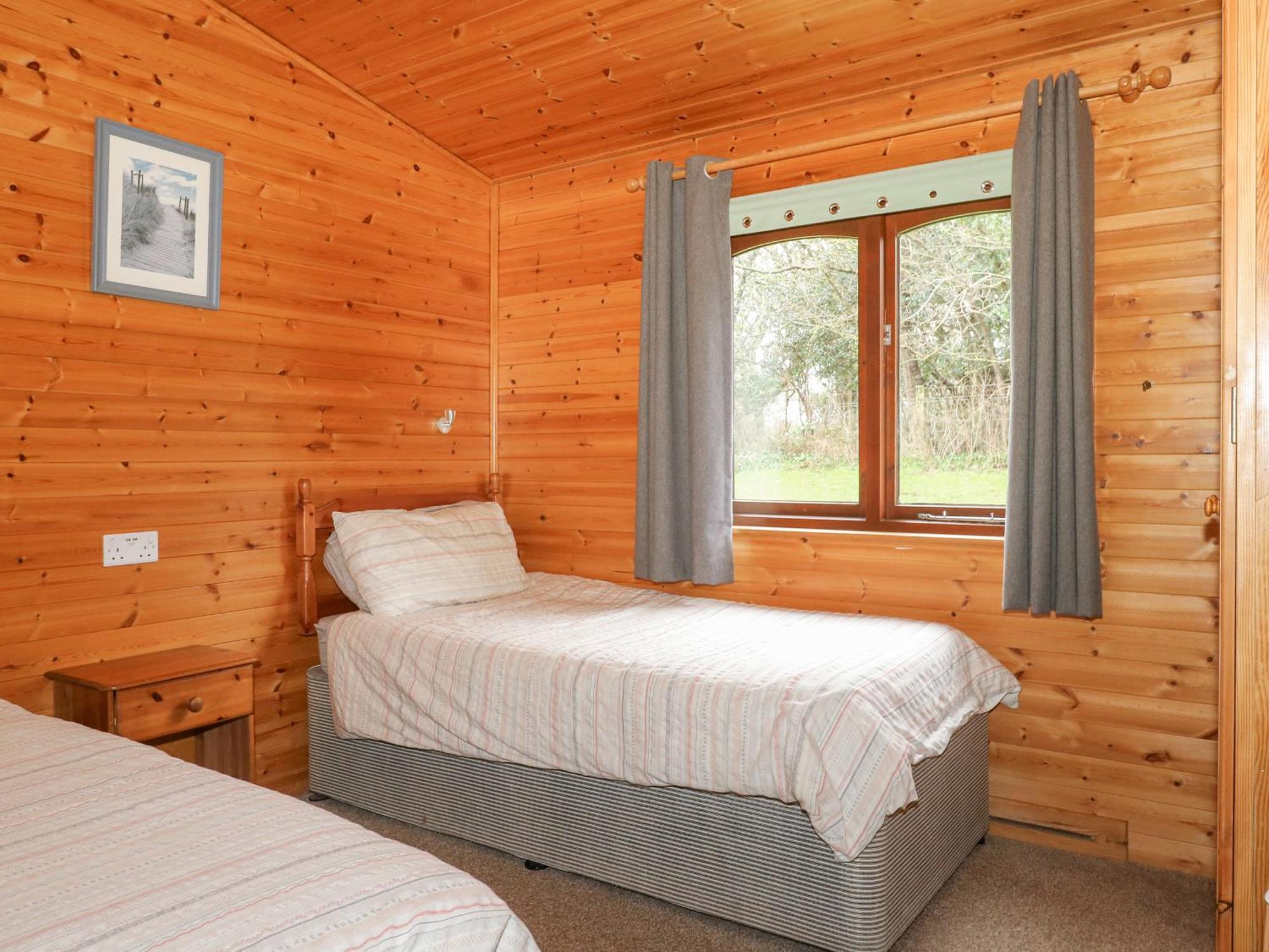 16 Amber Wood Lodge リミントン エクステリア 写真