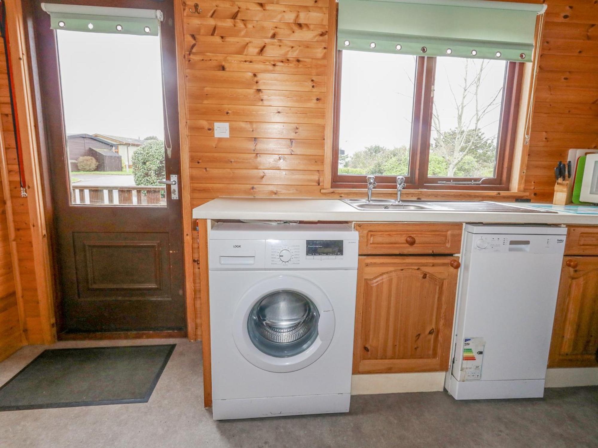 16 Amber Wood Lodge リミントン エクステリア 写真